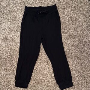 lululemon athletica Capri Style Black Joggers